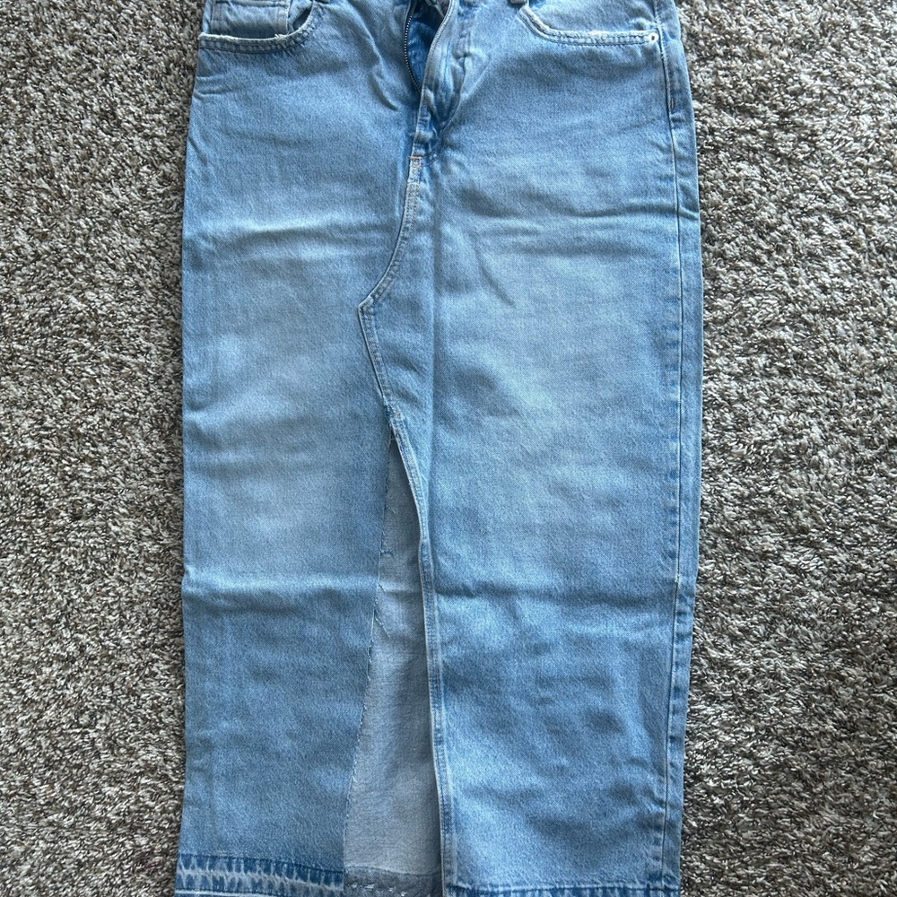 Zara Light Blue Women's Jeans